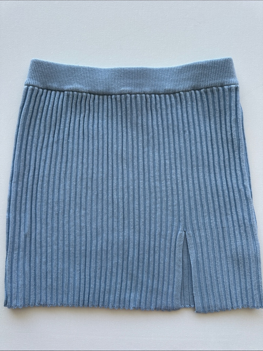 La Hearts Ribbed Knit Mini Skirt in Light Blue with Front Slit